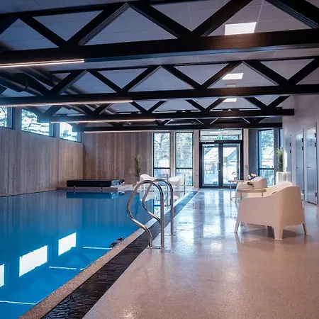 Modern In Aros With Swimming Pool!-moderne Pa Aros Med Svommebasseng! Apartament