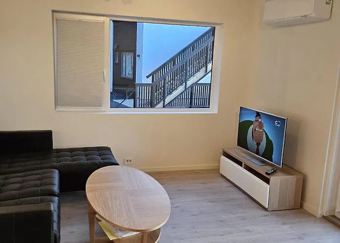 Modern In Aros With Swimming Pool!-moderne Pa Aros Med Svommebasseng! Apartament Søgne