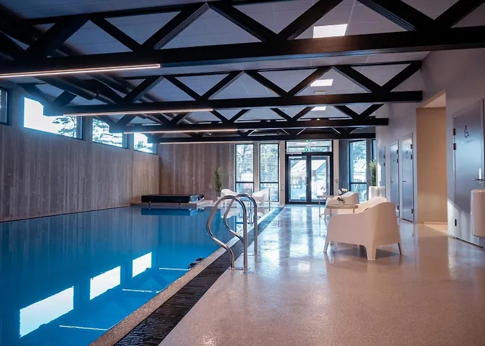 Modern In Aros With Swimming Pool!-moderne Pa Aros Med Svommebasseng! Apartament